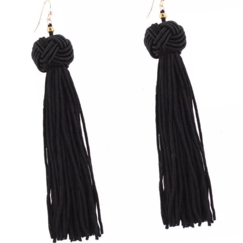 ✨BLACK✨”THE PERFECT KNOT”  TASSEL EARRINGS-DROP‎